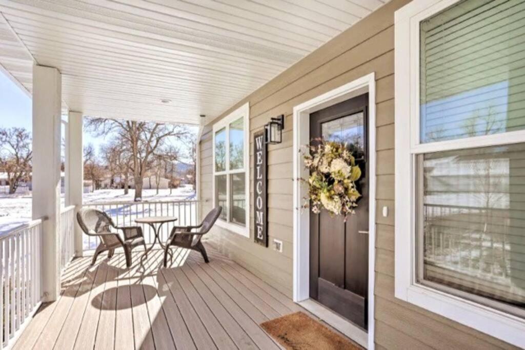 New! Cozy & Modern Spearfish Home Near Downtown! Exteriör bild